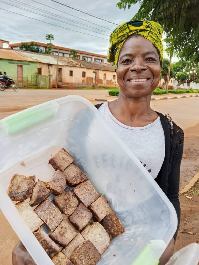 Bolo de banana
Xicamula ntima