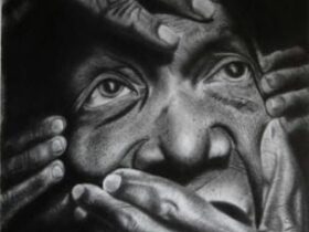 Ficha Técnica Autor: Juvenil Alex Lezilé Título: Luz Entre Sombras Técnica: Lápis Grafite sobre Papel, 120g Dimensões: 42/29 cm Ano: 2020