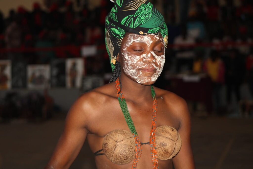 Modelo de Niassa
No palco do Festival Nacional de Cultura